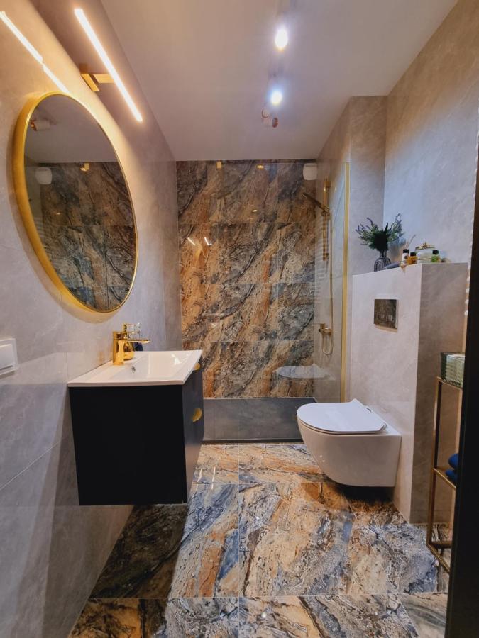 Apartament Jacuzzi Cracovia Esterno foto